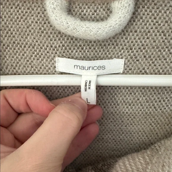 Maurices super plush longline shacket - Picture 3 of 4